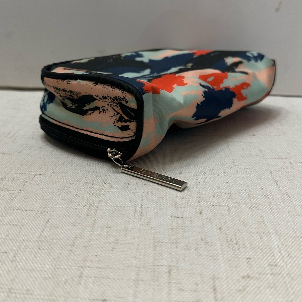 Multicolor Cosmetic Bag - Picture 6 of 11